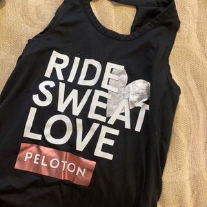 Peloton tank